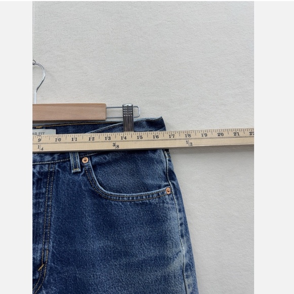 Vintage Levi’s 505 Men’s 34x32 Straight Leg Denim Jeans Blue Denim - Picture 9 of 14